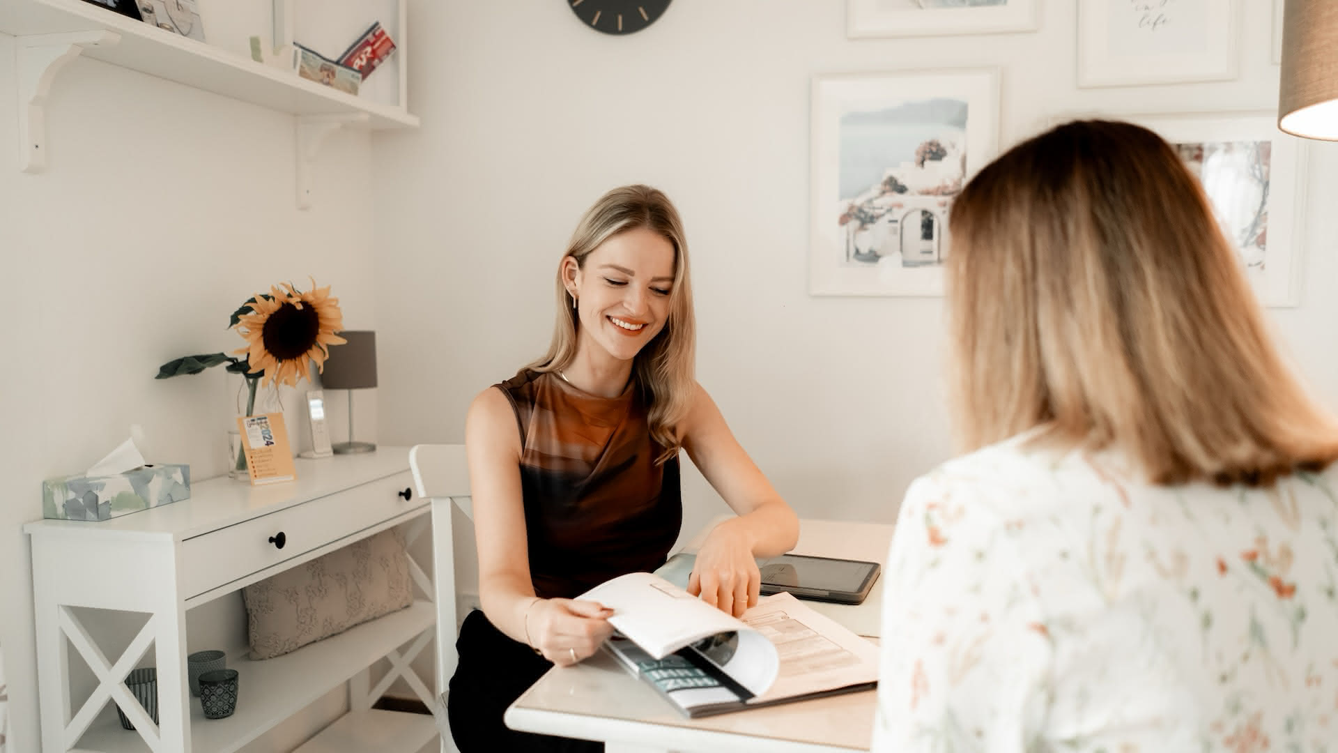 Simone Holl bei Immobilien-Finanzierung